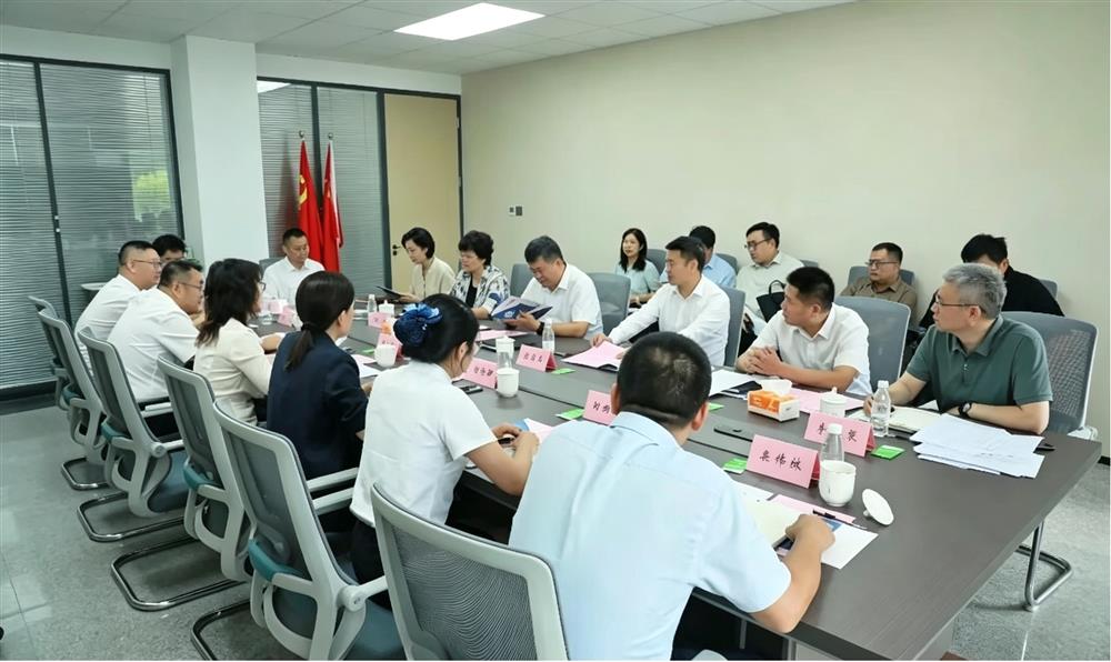 历城区委副布告、区擅长炳基带队到产发团体权属市劳服中间指点调研
