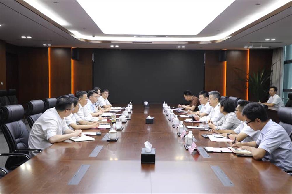 政企聚力赋能财产生长！ 起步区管委会到产发团体洽商交换